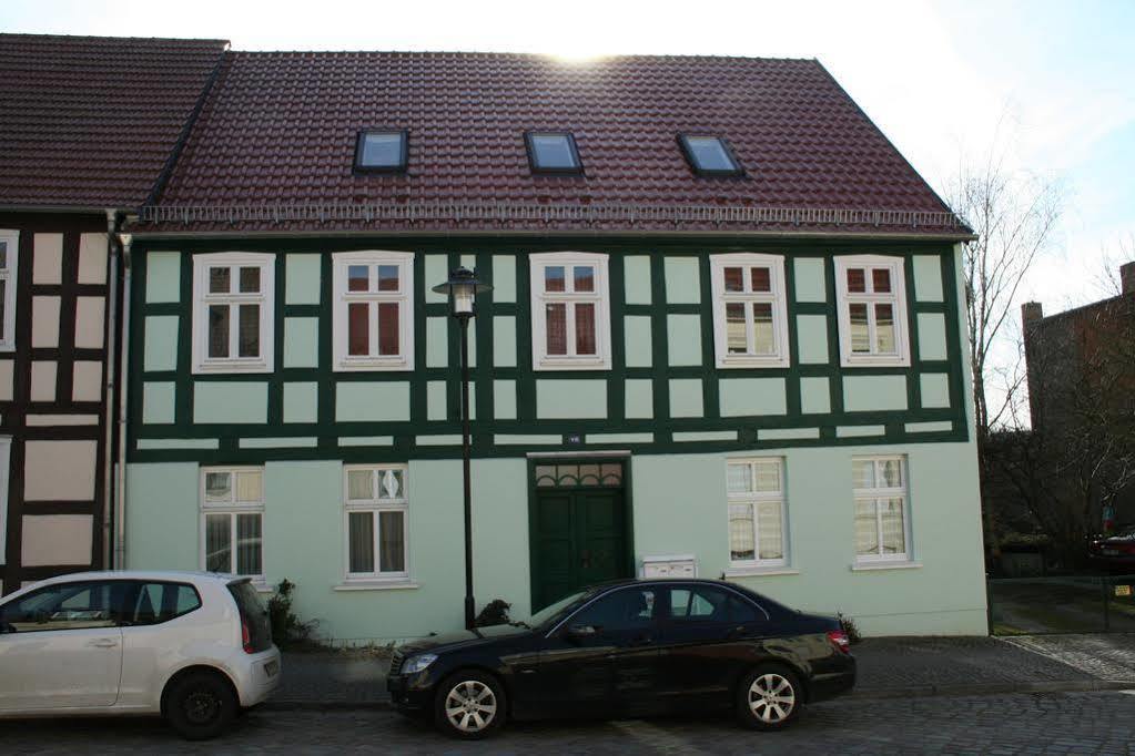 Pension Gestuet Lindenhof Templin Exterior photo